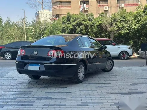 فولكس فاغن باسات 2008 أسود مستعملة للبيع - 4