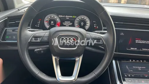 اودي Q7 2021 فضي مستعملة للبيع - 6