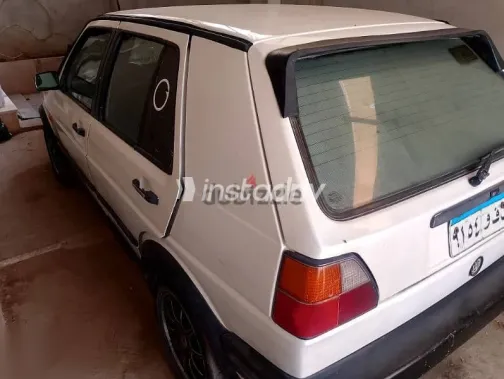 فولكس فاغن جولف 1989 أبيض مستعملة للبيع - 6