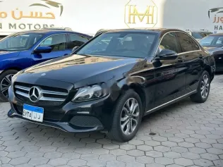 مرسيدس C 180 2017 أسود مستعملة للبيع