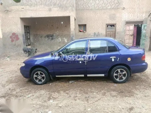 هيونداي اكسنت 1995 أزرق غامق مستعملة للبيع - 5