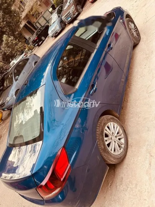 Peugeot 301 2020 White Used for Sale - 2