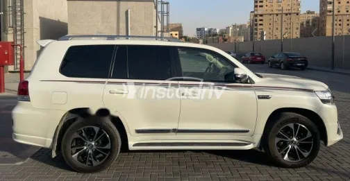 Toyota Land Cruiser 2020 White Used for Sale - 3