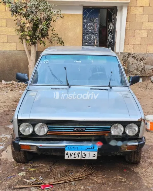 فيات 131 1977 فضي مستعملة للبيع - 1