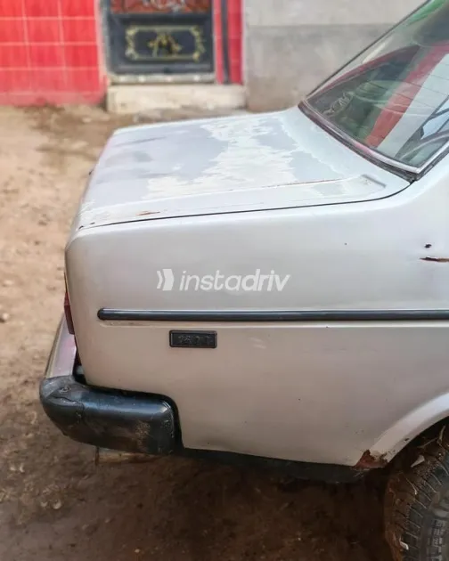 فيات 131 1977 فضي مستعملة للبيع - 2