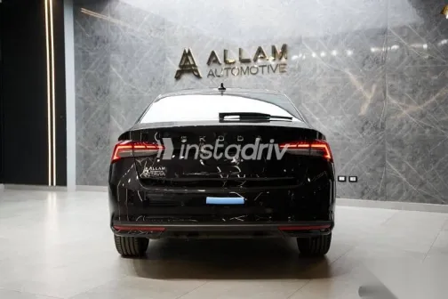 سكودا اوكتافيا 2026 أسود جديدة للبيع - 2