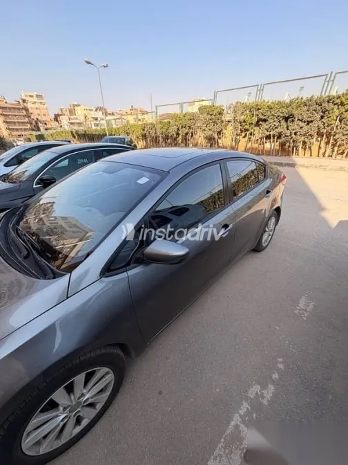 Kia Cerato 2015 Silver Used for Sale - 3