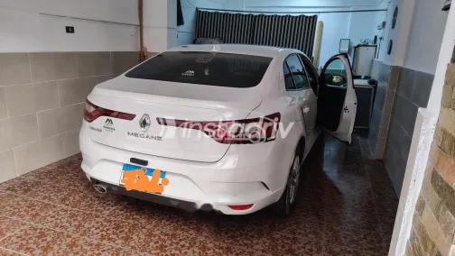 رينو ميجان 2021 أبيض مستعملة للبيع - 4