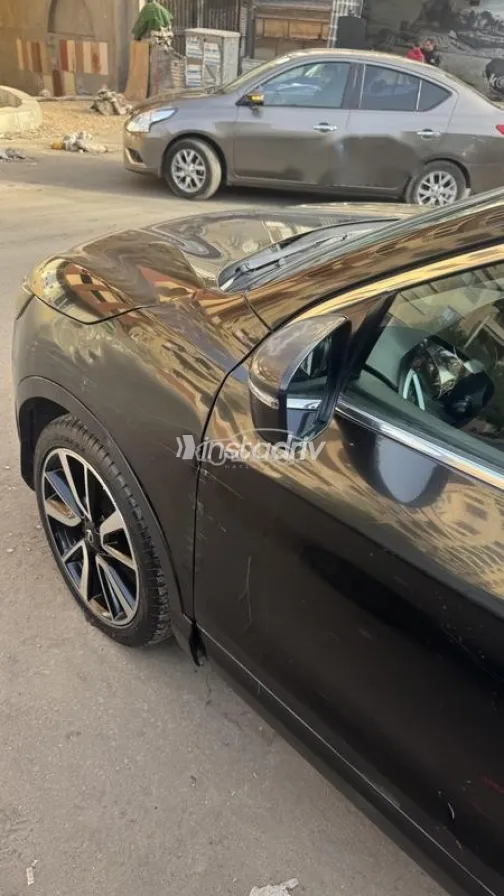 نيسان قشقاي 2017 أبيض مستعملة للبيع - 3