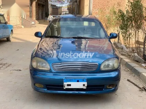 دايو لانوس 1999 أزرق غامق مستعملة للبيع - 2