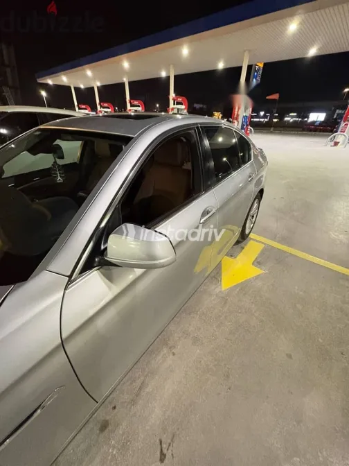 بي ام دبليو 520 2012 فضي مستعملة للبيع - 4