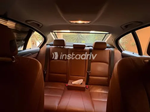 بي ام دبليو 520 2012 فضي مستعملة للبيع - 6