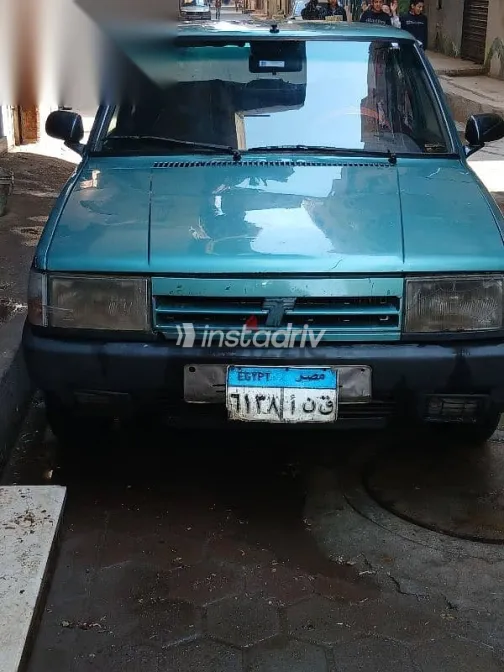 فيات دوجان 1996 أخضر مستعملة للبيع - 1
