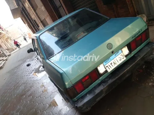 فيات دوجان 1996 أخضر مستعملة للبيع - 2