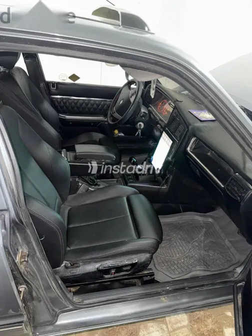 بيجو 505 1987 رمادي مستعملة للبيع - 3