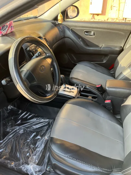 هيونداي إلنترا اتش دى 2018 أبيض مستعملة للبيع - 6