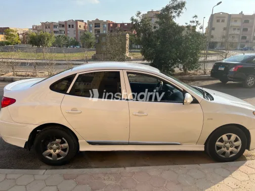 هيونداي إلنترا اتش دى 2018 أبيض مستعملة للبيع - 7