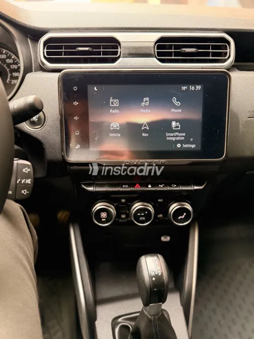 رينو داستر 2023 أبيض مستعملة للبيع - 3