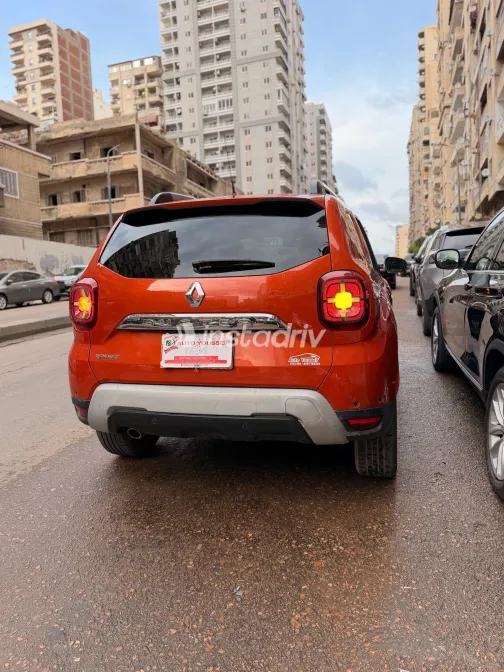 رينو داستر 2023 أبيض مستعملة للبيع - 5