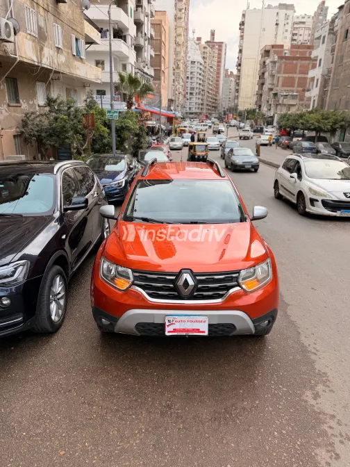 رينو داستر 2023 أبيض مستعملة للبيع - 6