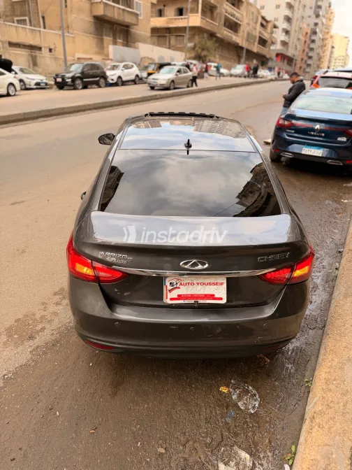 شيرى اريزو 5 2021 أبيض مستعملة للبيع - 2