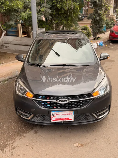 شيرى اريزو 5 2021 أبيض مستعملة للبيع - 5