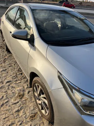 Toyota Corolla 2017 White Used for Sale