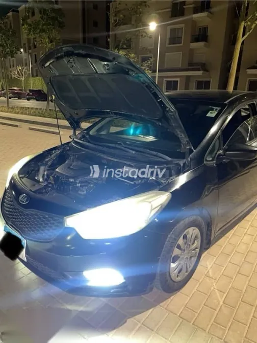 كيا سيراتو 2014 أسود مستعملة للبيع - 2