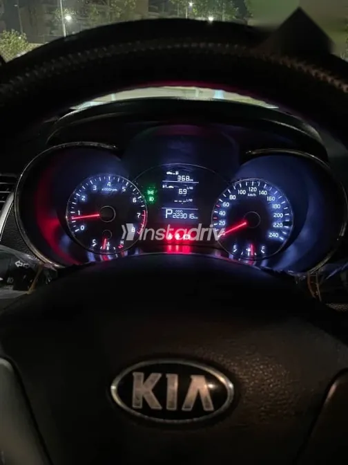 كيا سيراتو 2014 أسود مستعملة للبيع - 4