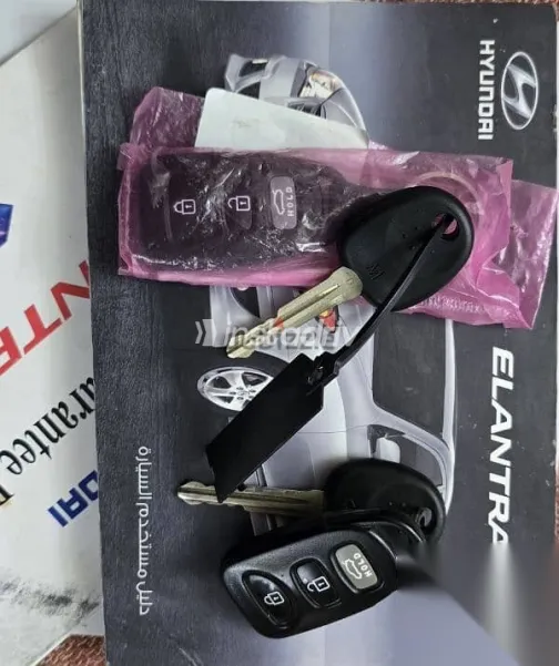 Hyundai Elantra 2021 Gray Used for Sale - 8