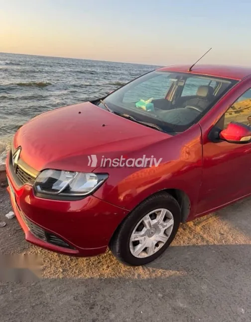 Renault Logan 2016 Red Used for Sale - 1