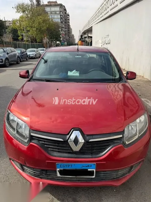 Renault Logan 2016 Red Used for Sale - 6