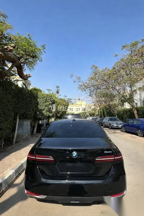 بي ام دبليو 520 2026 أسود مستعملة للبيع - 4