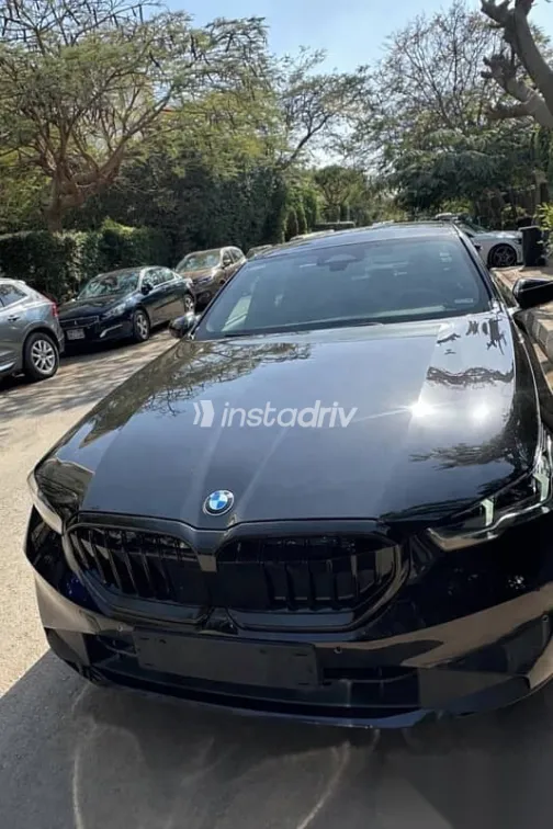 بي ام دبليو 520 2026 أسود مستعملة للبيع - 5