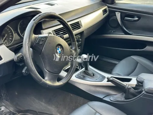 BMW 318 2010 Gray Used for Sale - 4