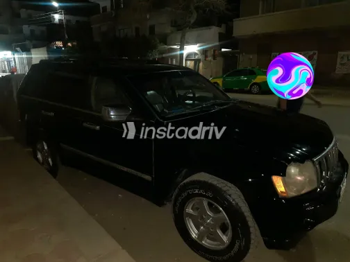 جيب جراند شيروكي 2006 أبيض مستعملة للبيع - 10