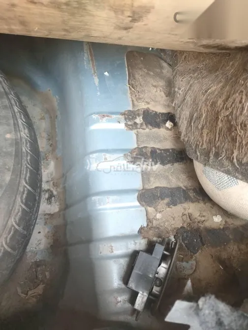 ميتسوبيشي لانسر 2004 أبيض مستعملة للبيع - 7