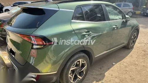 Kia Sportage 2022 Green Used for Sale - 3