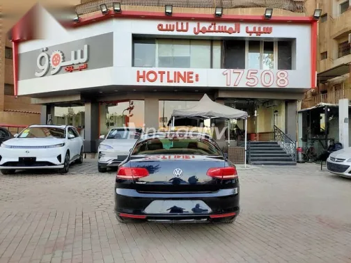 Volkswagen Passat 2019 Black Used for Sale - 4