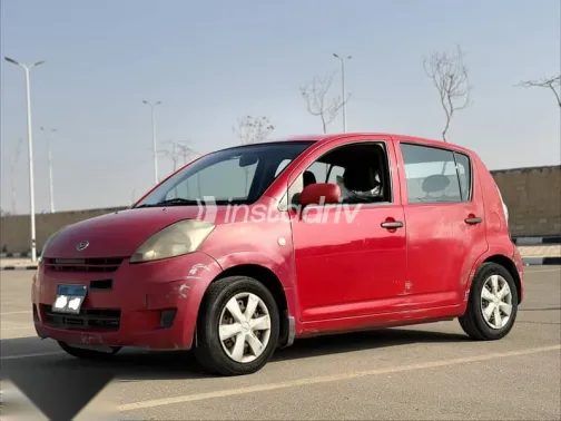دايهاتسو سيريون 2008 أحمر مستعملة للبيع - 1