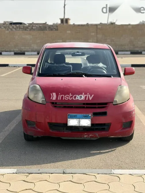 دايهاتسو سيريون 2008 أحمر مستعملة للبيع - 8