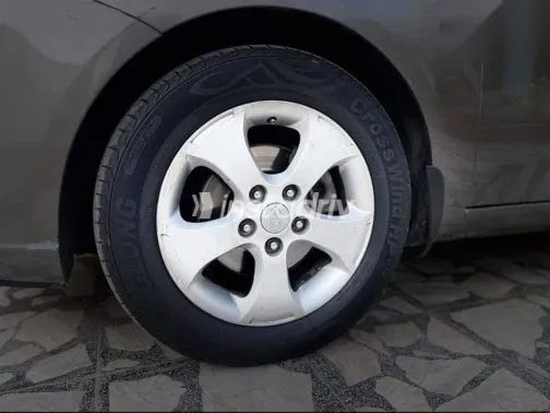 كيا سيراتو 2010 رمادي مستعملة للبيع - 2