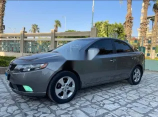 كيا سيراتو 2010 رمادي مستعملة للبيع