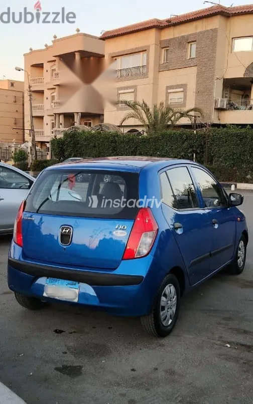 هيونداي I10 2010 أزرق غامق مستعملة للبيع - 5