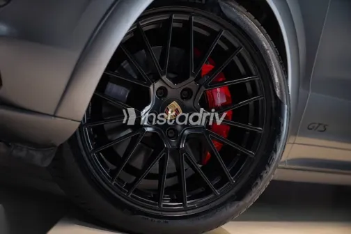 Porsche Cayenne 2022 Gray Used for Sale - 8