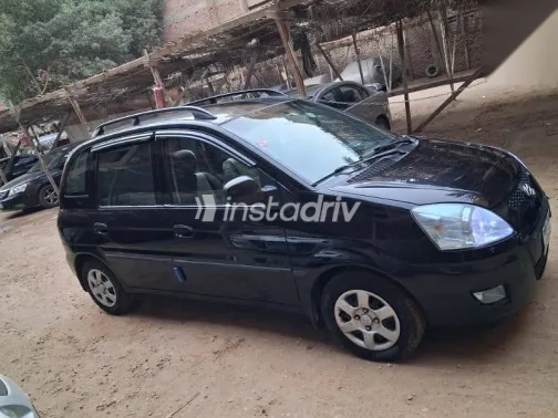 هيونداي ماتريكس 2010 أسود مستعملة للبيع - 5