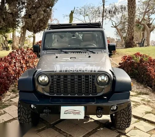 جيب رانجلر 2013 بني مستعملة للبيع - 2