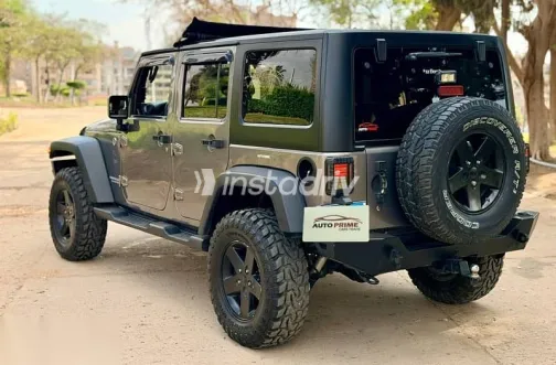 جيب رانجلر 2013 بني مستعملة للبيع - 5