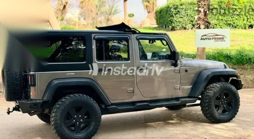 جيب رانجلر 2013 بني مستعملة للبيع - 7