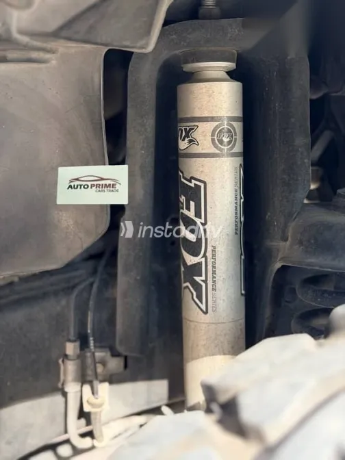 جيب رانجلر 2013 بني مستعملة للبيع - 9